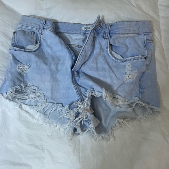 Zara shorts - Picture 4 of 4
